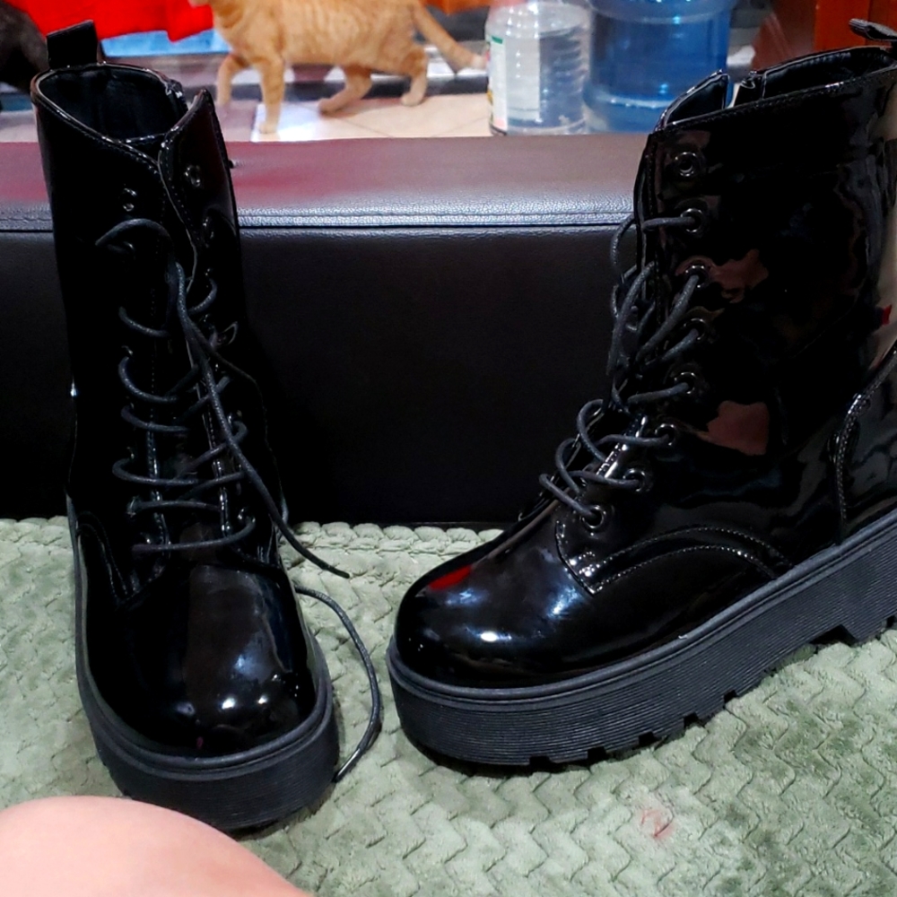 YOKI BOOTS